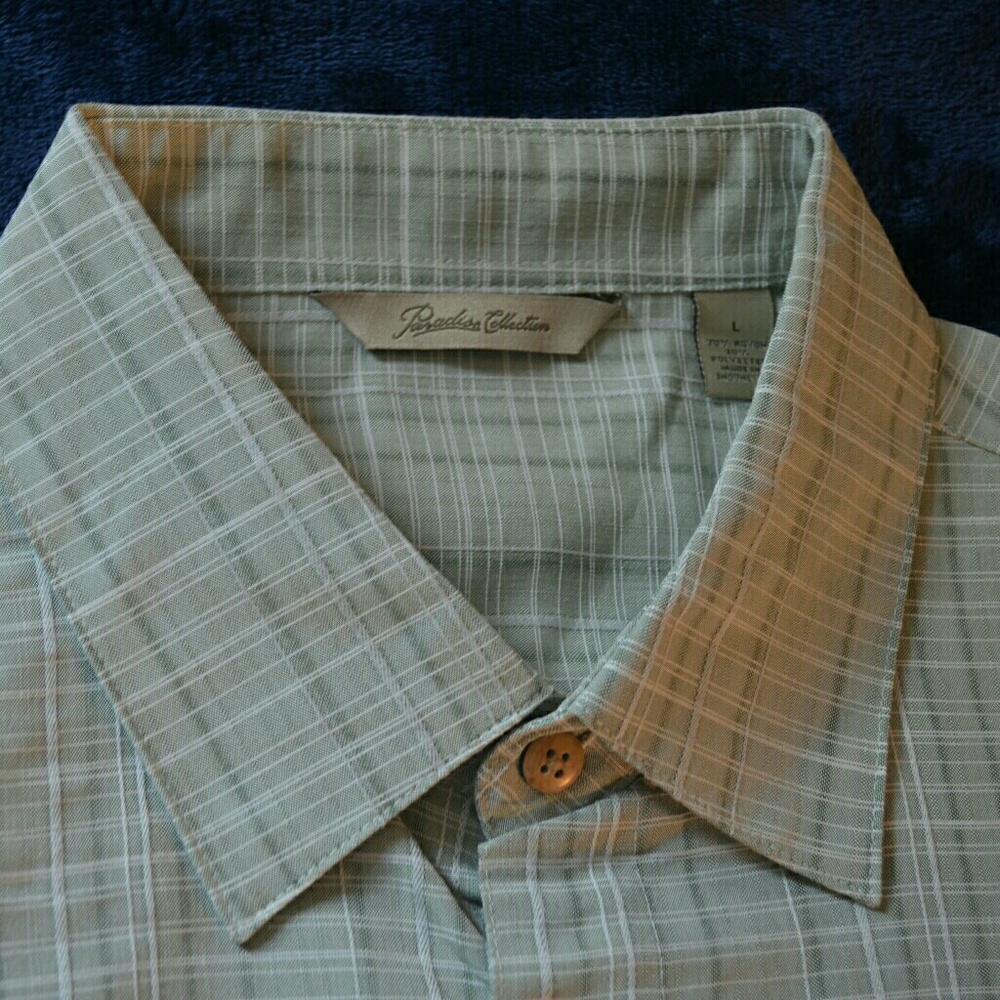 Paradise Collection Button Down Shirt